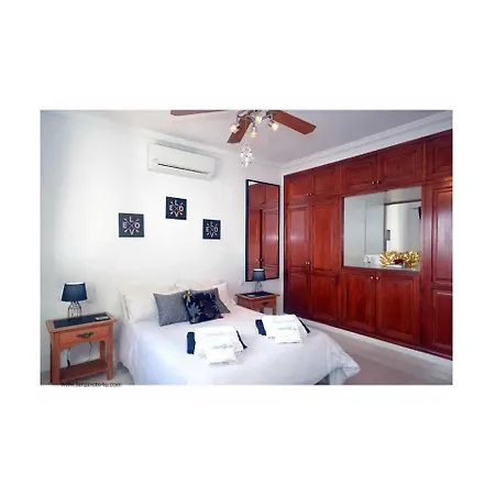 Vila Petunia With Pool Table