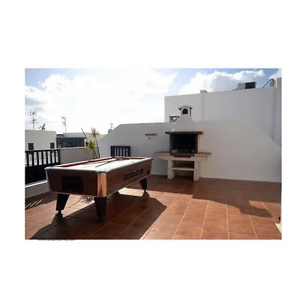 Petunia With Pool Table Villa Puerto del Carmen (Lanzarote)